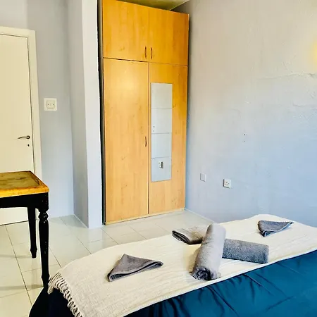 Budget Friendly 2 Bedroom In The Heart Of St Julians, Paceville Apartman